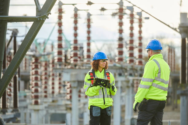 Best Electrical Contractors for Businesses  in Versailles, IN